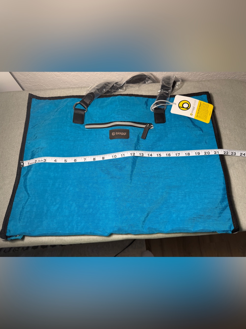 NWT biaggi Turquoise Blue Folding Travel Garment Bag Suit Dress Carrier